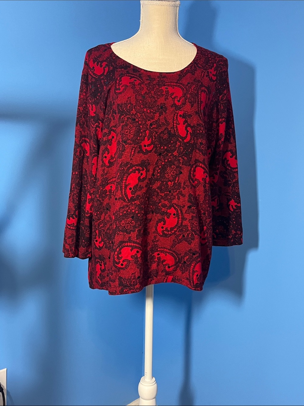 Choices Red and Black Paisley Long Sleeve Tee with Sequins, Size 2X